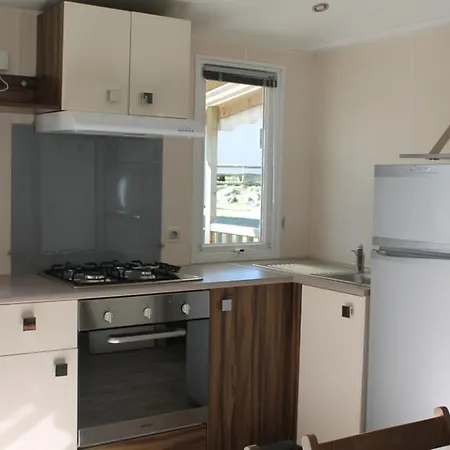 Mobil-home 4 Pers Dans 4 Etoiles