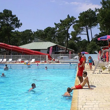 Holiday home Mobil-home 4 Pers Dans 4 Etoiles